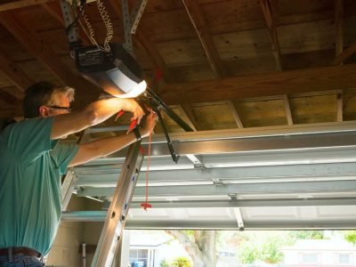 Most Common Garage Door Problems Homeowners Face