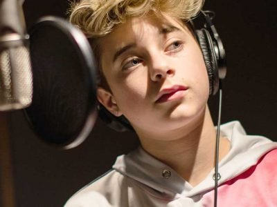 Gavin Magnus