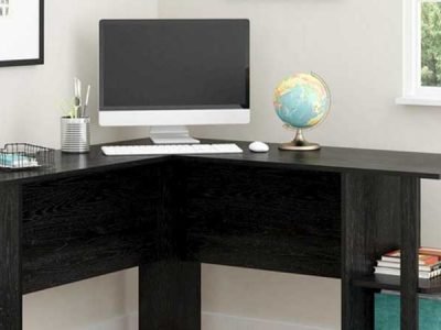 Corner desks