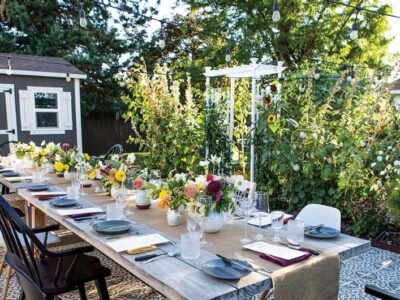 How to Incorporate the Outdoors into Meaningful Gatherings