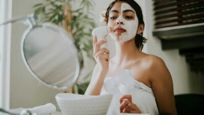 Why More People Are Downsizing Their Beauty Routines